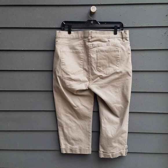 NYDJ Tan Lift Tuck Technology Cropped Jeans size 10 - Picture 5 of 6